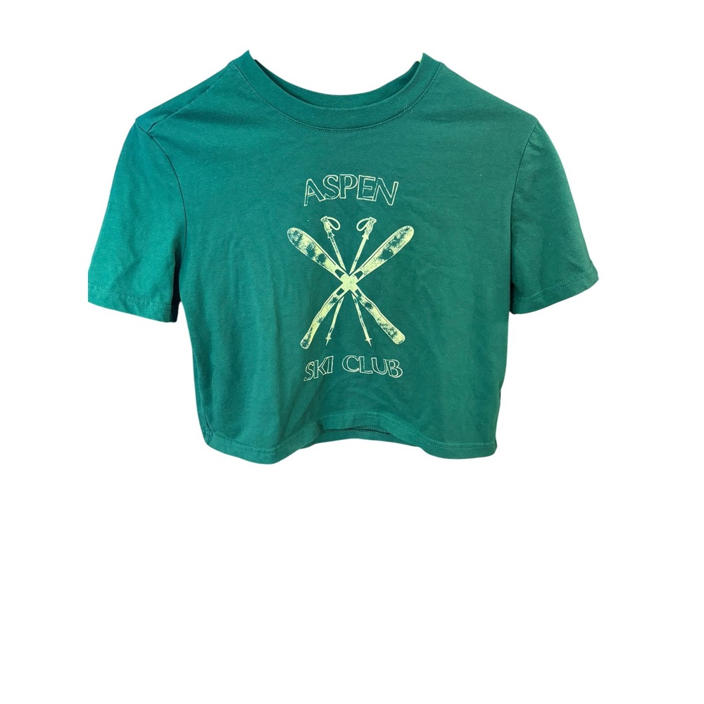 Colsie Aspen Ski Club Graphic Crop Top Green Short Sleeve XS